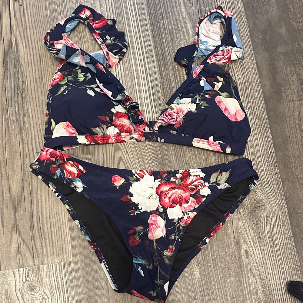 Cupshe Floral Bikini - Navy and Pink